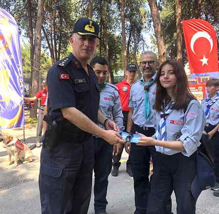 Antalya Büyükşehir Belediyesi İzcilerinden Jandarma Komutanlığı’na Ziyaret.!