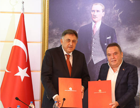 Antalya Büyükşehir Belediyesi, Gastronomi Yatırımcıları ve İşletmecileri Derneği ile Protokol İmzaladı