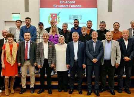 Antalya Valisi Ersin  Yazıcı Ve Antalyalı Gazetecilerden Nürnberg Çıkarması