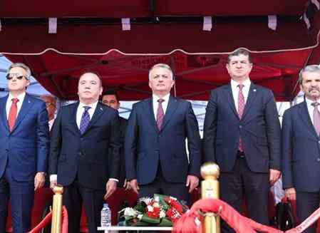 Antalya’da Cumhuriyetimizin Kuruluşunun 99’uncu Yıl Dönümünü Kutlamanın Gururunu Yaşıyoruz