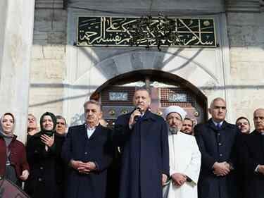 Cumhurbaşkanı Erdoğan Restorasyonu Tamamlanan Yeni Camii’nin Açılışını Gerçekleştirdi