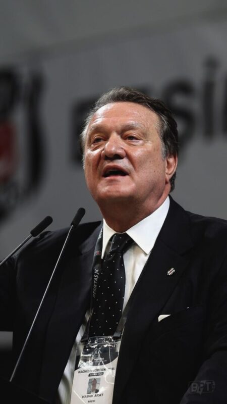 Beşiktaş’ın 35. başkanı Hasan Arat oldu.