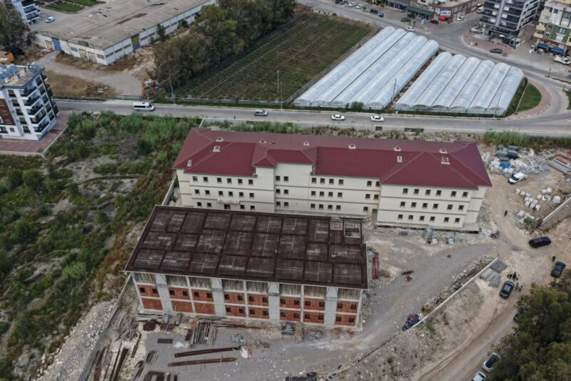 Finike KYK Yurdu İnşaatında Yerinde İnceleme